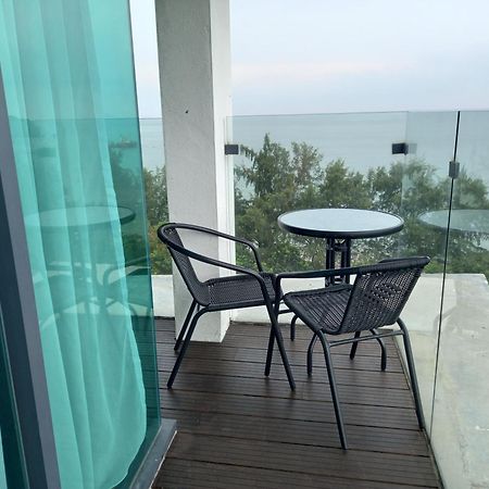 Sunset View 969 Pd Waterfront Hotel Port Dickson Bilik gambar