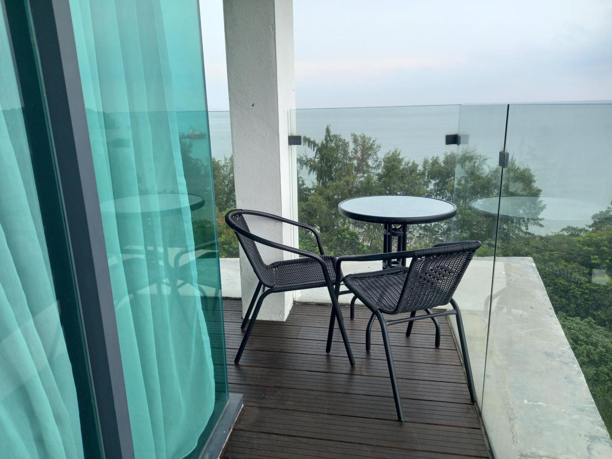 Sunset View 969 Pd Waterfront Hotel Port Dickson Bilik gambar